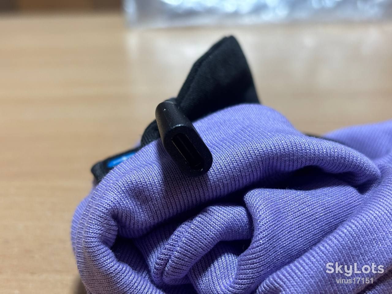 фіолетова бездротова маска для сну з вбудованими Bluetooth-навушниками - фото фото фото 1
