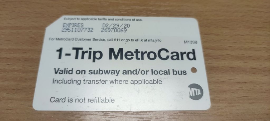 Проездной билет Коллекционные карты метро Нью-Йорка MTA MetroCard  (США, лот 2 шт.) - фото фото фото 1