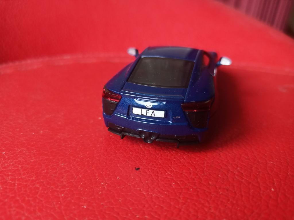 LEXUS  LFA  1 :43 DeAgostini - фото фото фото 2
