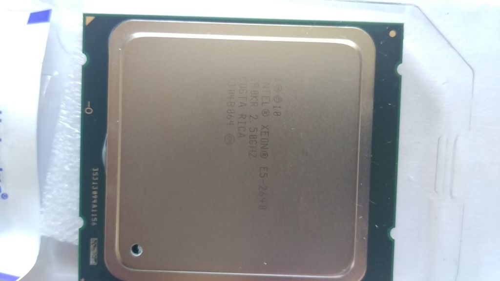 Процесор Intel Xeon E5-2640 2.50 GHz - фото фото фото 4