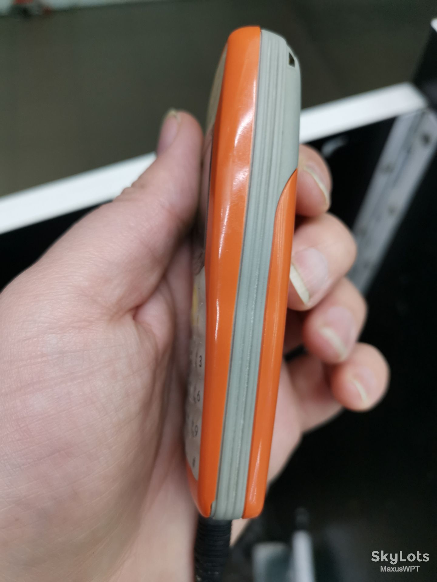 Shop Nokia 1100 orange - фото фото фото 2