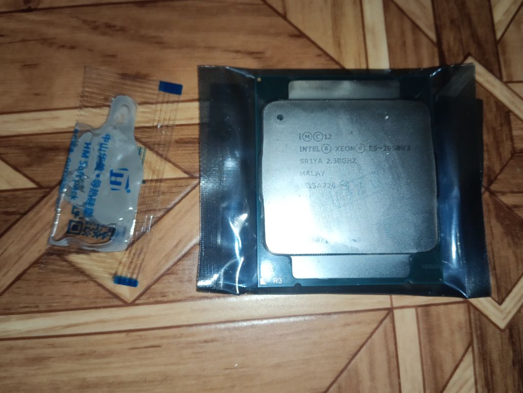 Процесор Intel xeon e5 2650 v3 - фото фото фото 1