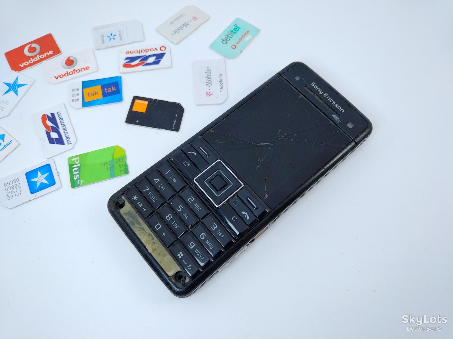 Sony Ericsson C902 вмикається - фото фото фото 1