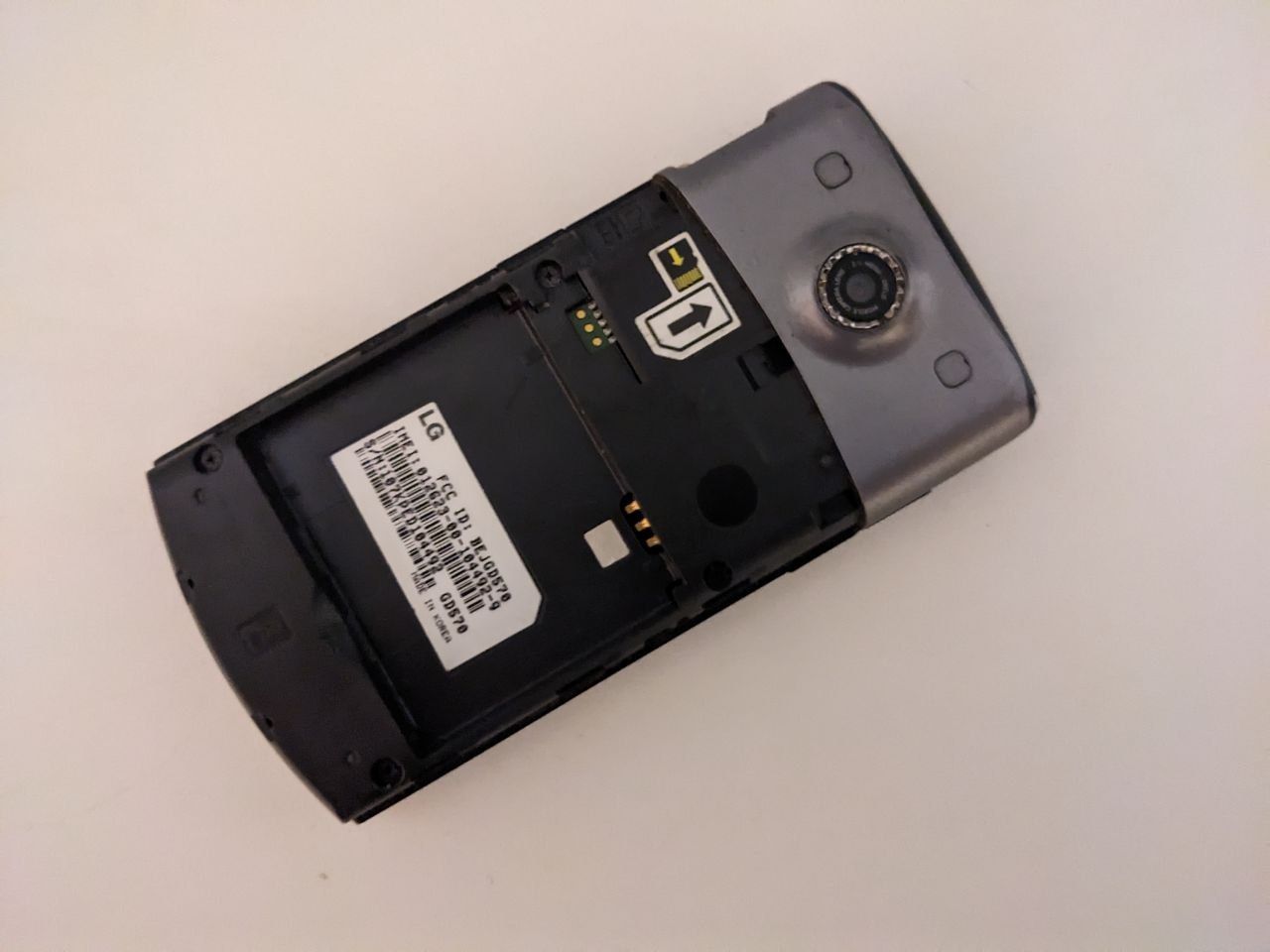 Мобільний телефон Lg gd570 бу - фото фото фото 5