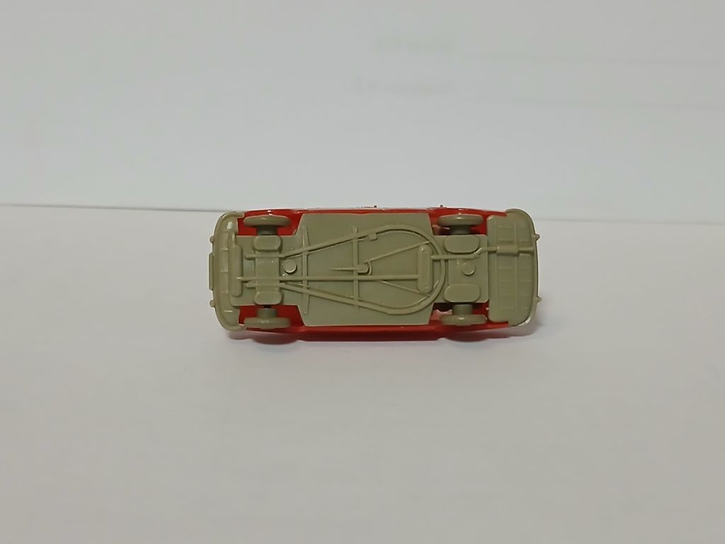 Автомобіль WARTBURG 353. ESPEWE/PERMOT 1:87 H0  (71039). - фото фото фото 4