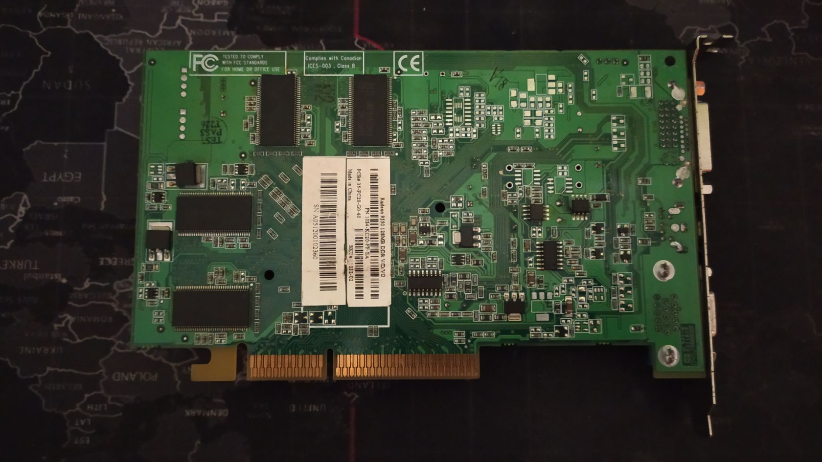 2 Відеокарти Radeon + FX5200 - фото фото фото 2