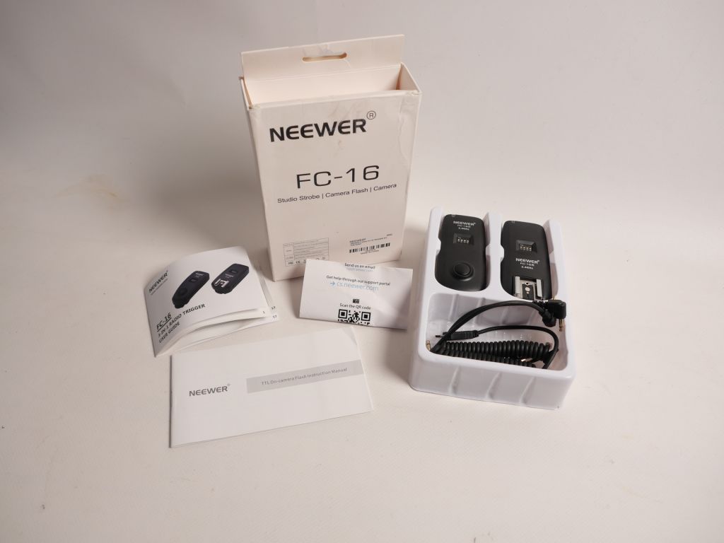 Neewer FC-16 3-в-1 Бездротовий тригер спалаху&amp;#92; Бездротовий приймач та передавач спалаху - фото фото фото 2