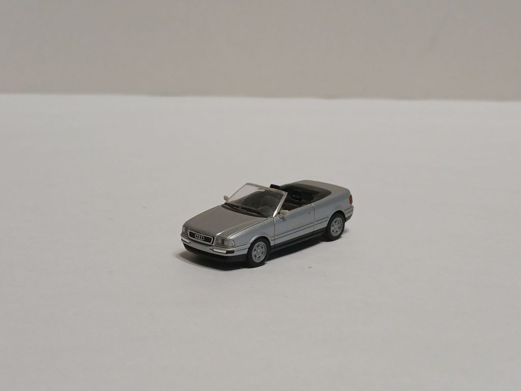 Автомобіль AUDI  CABRIO. HERPA 1:87 H0  (11714.10/3+) . - фото фото фото 0