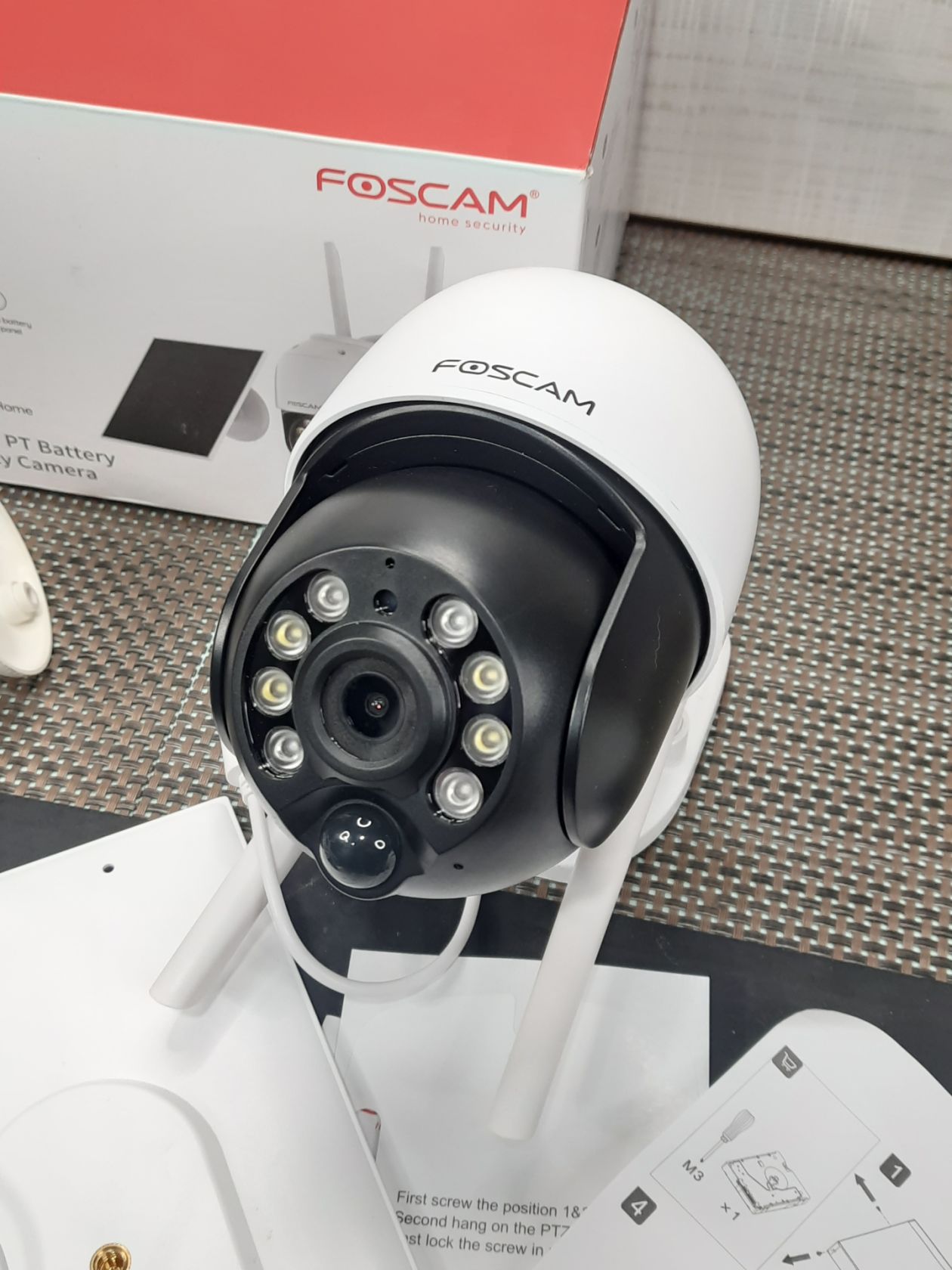 03  Foscam B4 Камера відеонагляду IP камера 4Mp + Panel Solarny Battery Security Camera - фото фото фото 6
