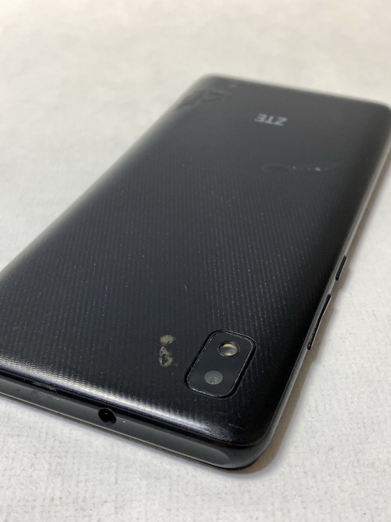ZTE Blade L210 1/32GB Black - фото фото фото 4