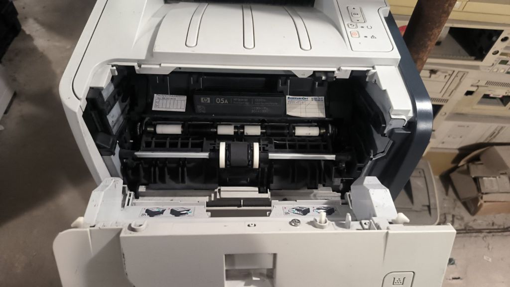 Принтер HP LaserJet P2055d №10 - фото фото фото 3