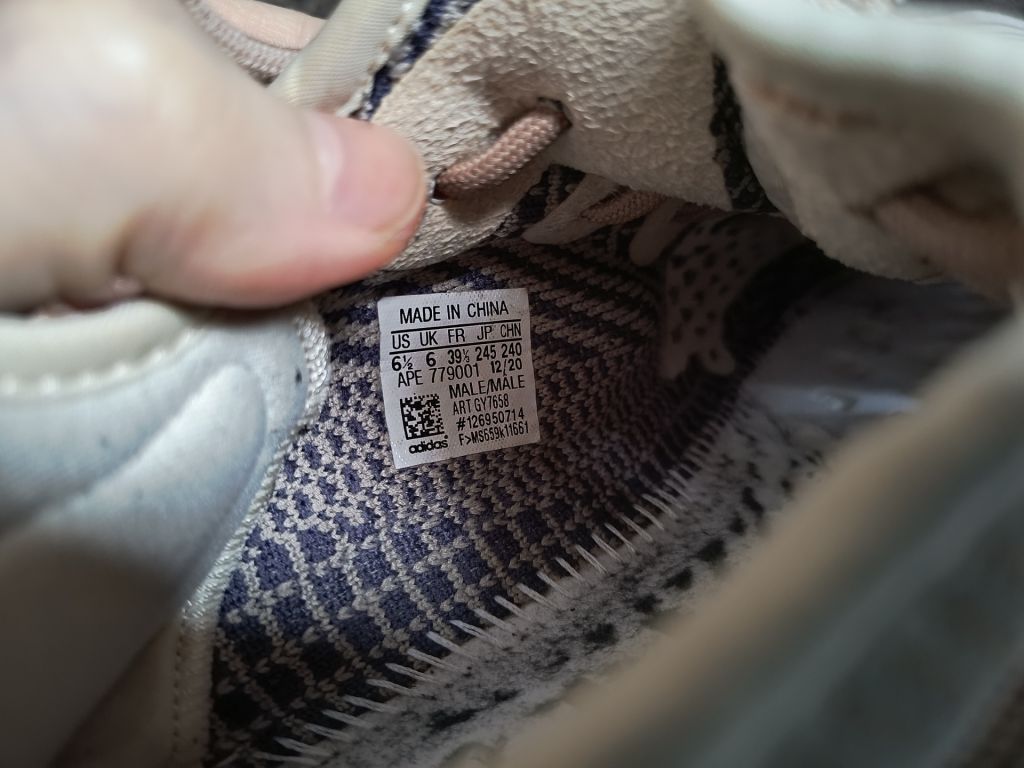 Кросівки Adidas Yeezy Boost 350 V2 Ash Pearl - фото фото фото 4