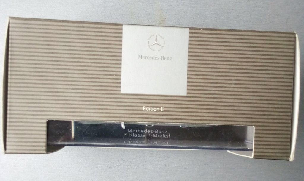Mercedes-Benz E-Klasse T-Modell W211 1/43 - фото фото фото 2