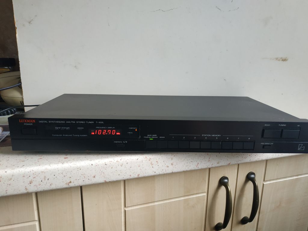 Luxman T-100 L - фото фото фото 0