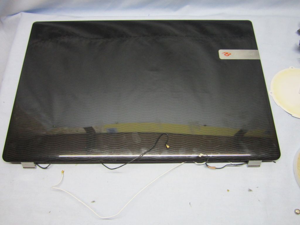 Крышка матрицы Packard Bell LM81 - фото фото фото 0