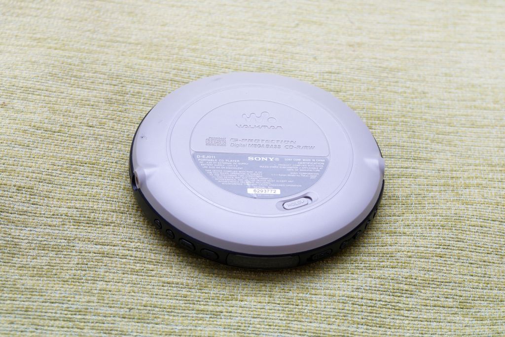 Sony D-EJ01 CD Walkman - фото фото фото 4