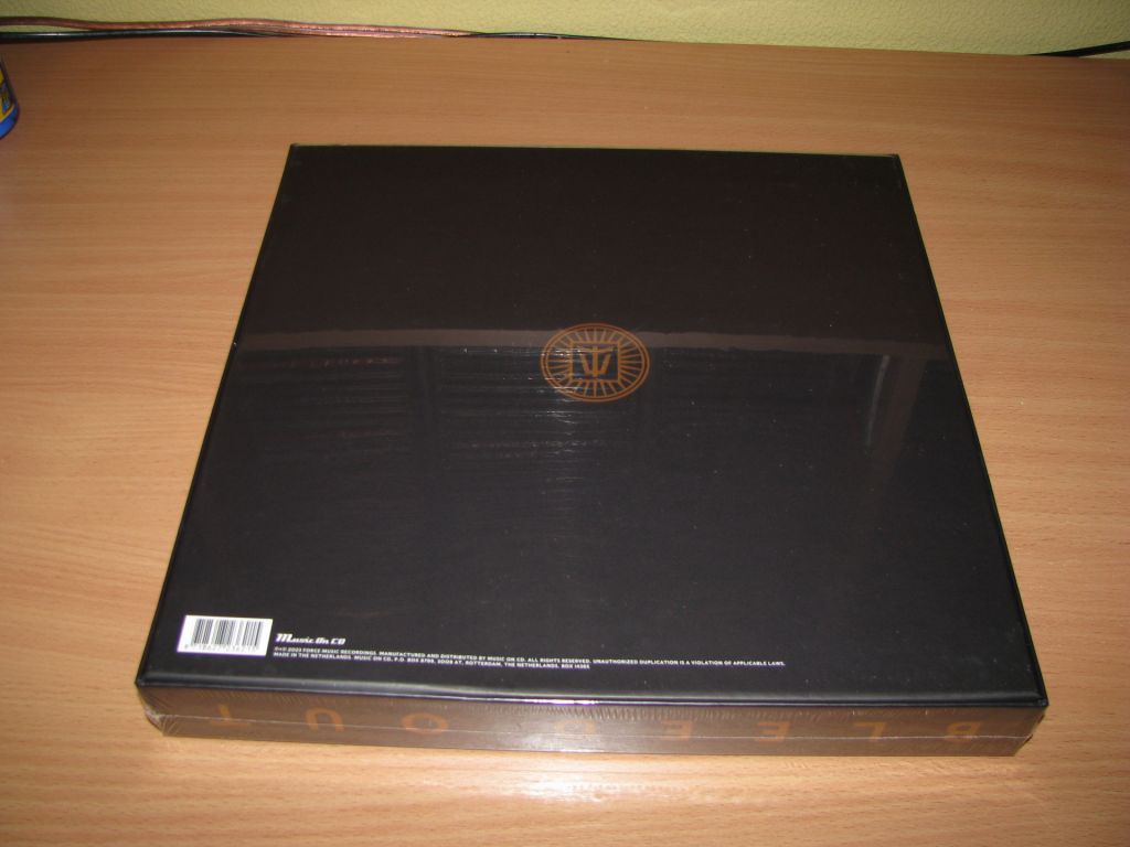 WITHIN TEMPTATION - Bleed Out  (2023 Music On CD,  LIMITED CLP/CD/MC BOX) - фото фото фото 1
