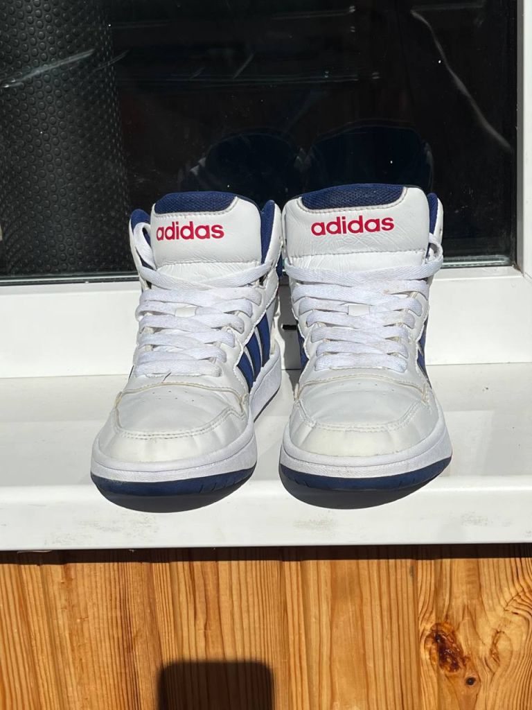 Кросівки Adidas Hoops Mid дитячі.35 розмір, 21,5 устілка. - фото фото фото 5