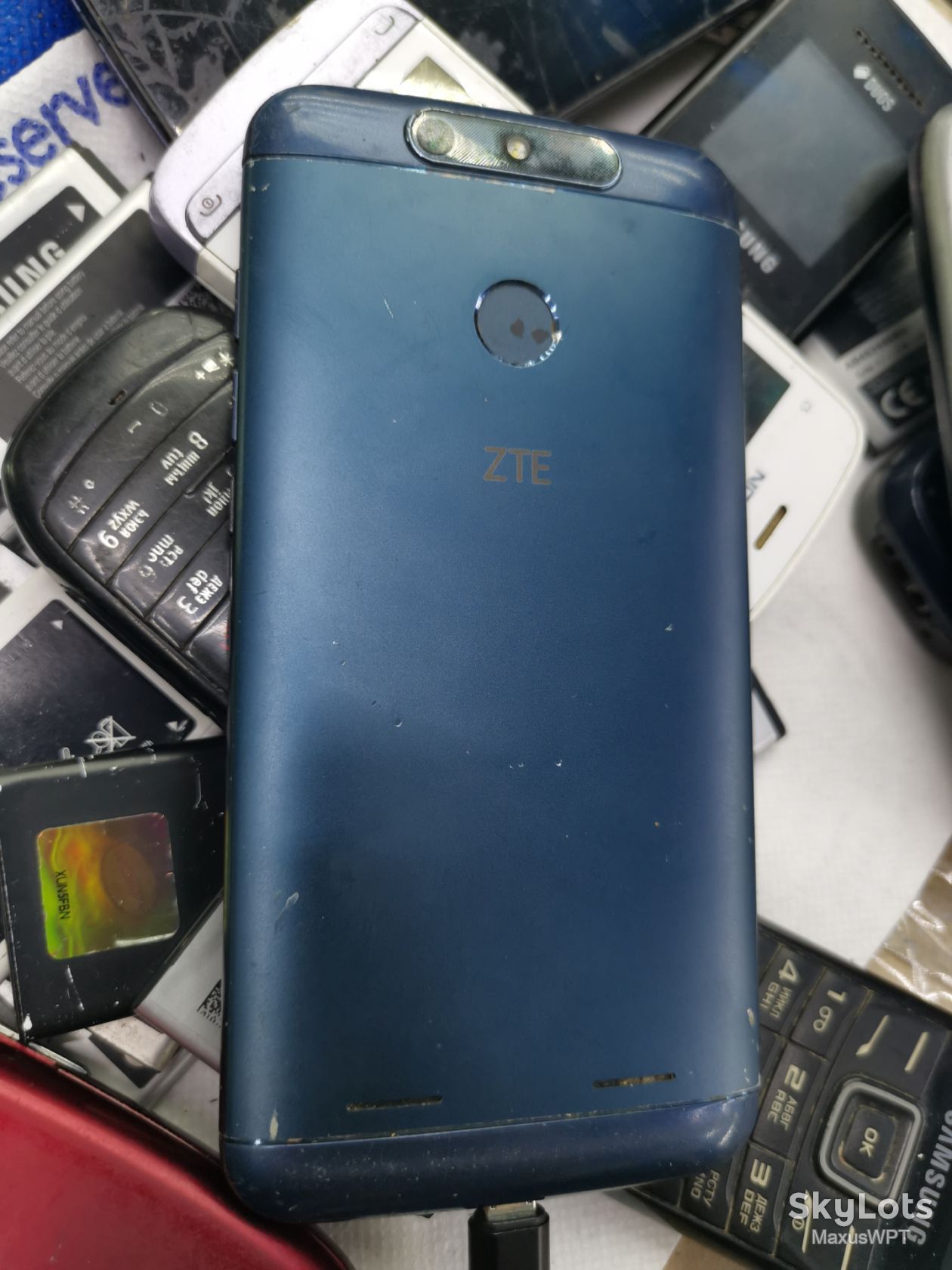#2052 sklad Zte Blade V8 lite v 8 - фото фото фото 2