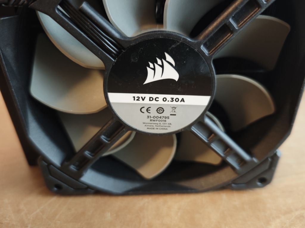 Водяне охолодження Corsair CW-9060035 - фото фото фото 4