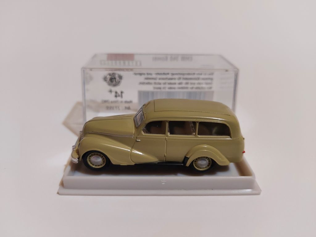 Brekina 1:87 EMW 340 Kombi, olive - фото фото фото 1