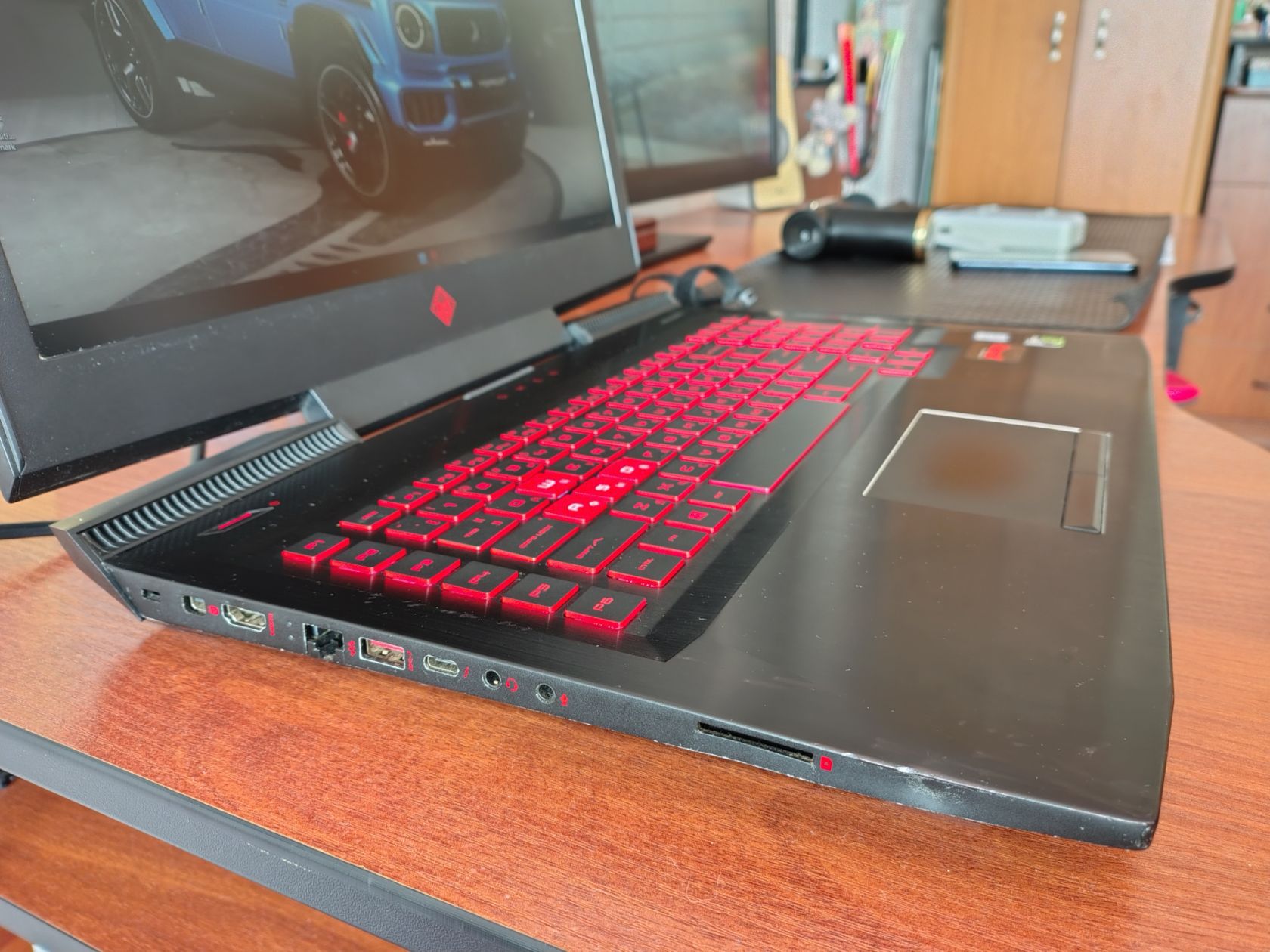 Игровой HP OMEN 17-AN  i7-8750H/GTX 1070 8Gb/DDR4 16Gb/SSD 256Gb/ 17.3" 120Hz - фото фото фото 2