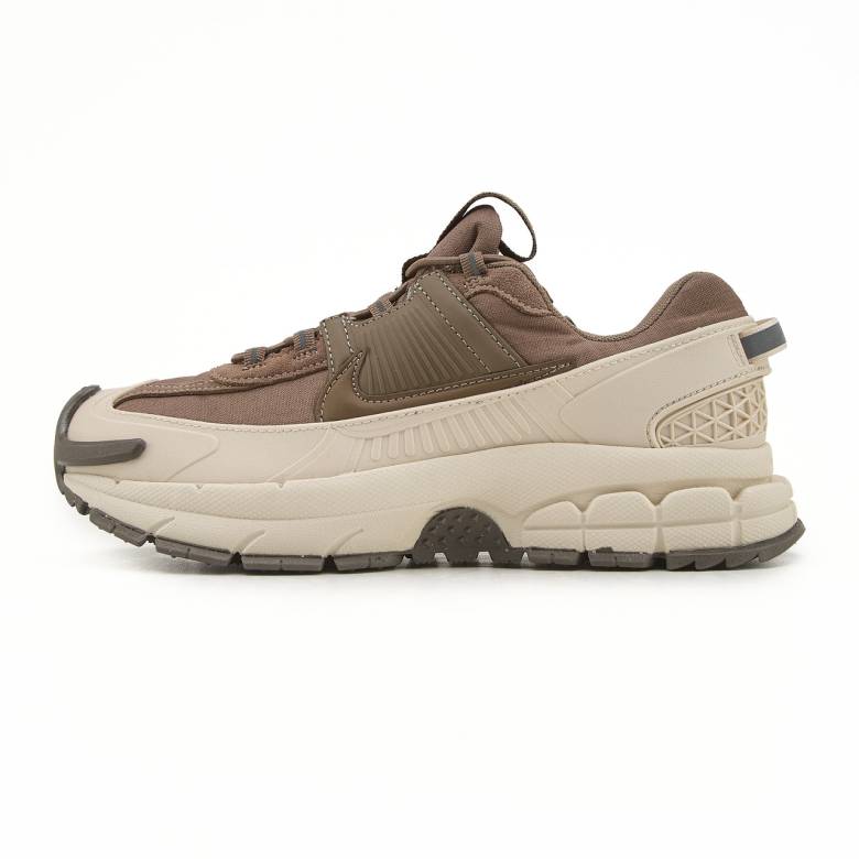 Nike Zoom Vomero Roam Light Bone 41 - фото фото фото 0