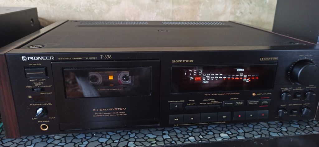 Кассетная дека  Pioneer T-838 - фото фото фото 0
