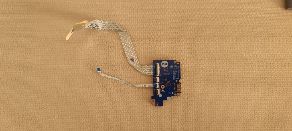 Dell Inspiron 3502 FDI45 LS-G718P USB SD Card Reader IO Board Cable - фото фото фото 2