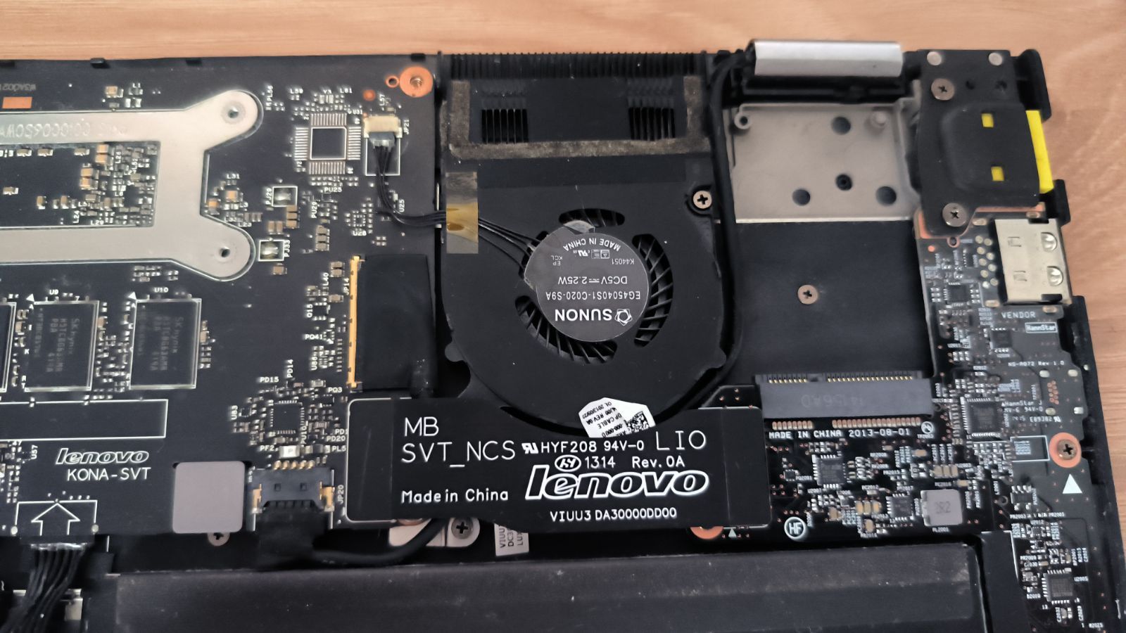 Ноутбук Lenovo Yoga 2 pro неробочий - фото фото фото 6
