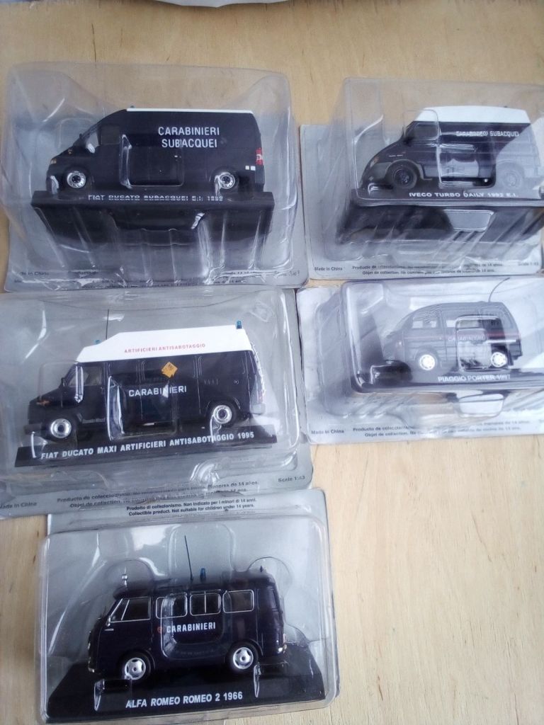 Carabinieri моделі 1:43 Iveco Fiat Land Rover Alfa Romeo - фото фото фото 9