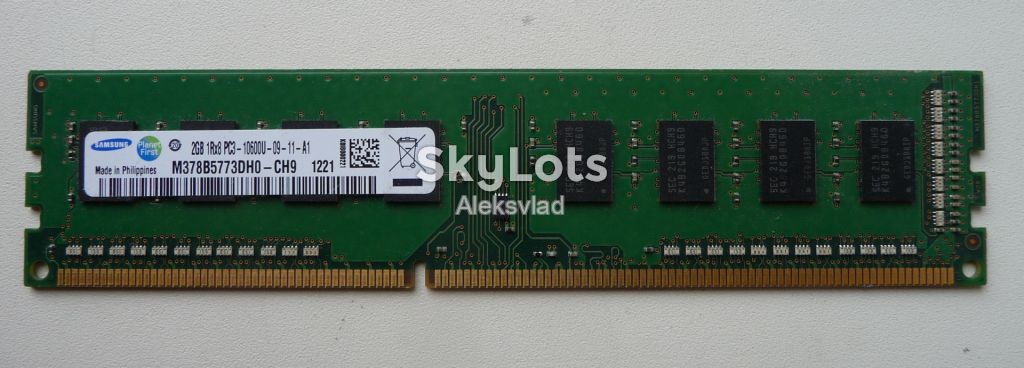 Samsung 2GB DDR3 1333 1Rx8 PC3-10600U-09-11-A1 M378B5773DH0-CH9 Intel/AMD - фото фото фото 0