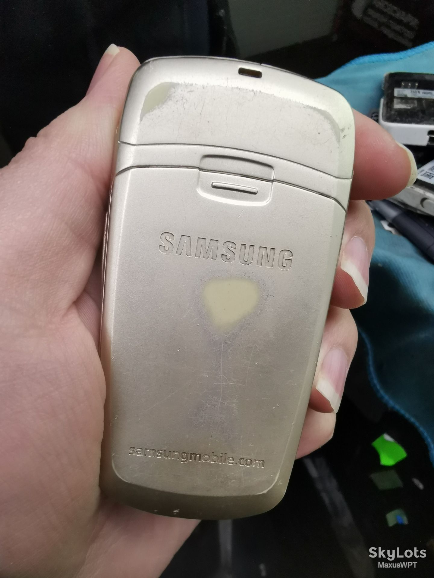 #1975 sklad samsung E 380 gold - фото фото фото 1