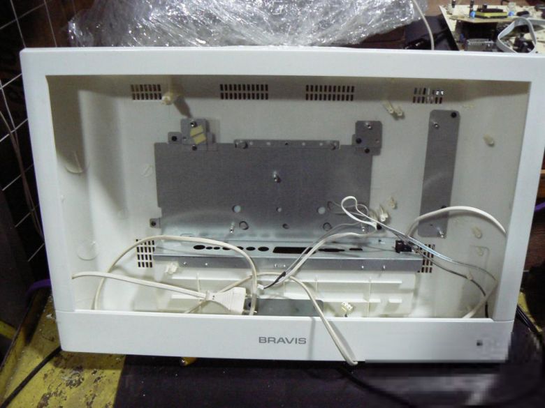 Корпус телевизора Bravis 22" LCD-2232С.В сборе. - фото фото фото 0