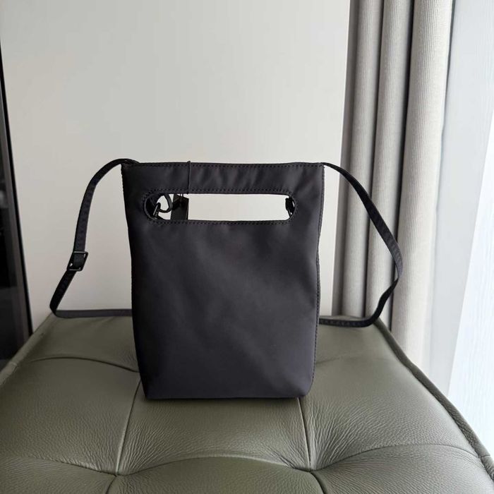 Міні сумка Y-3 Yohji Yamamoto Mini Bag JP4746 Black - фото фото фото 2