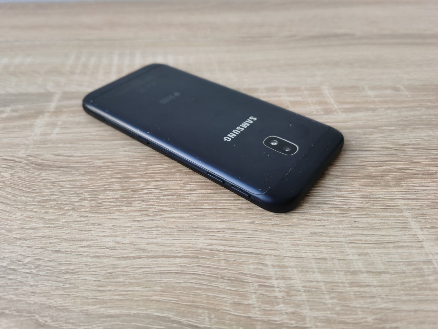 Samsung Galaxy J3 2017    (SM-J330F/DS) Black - Не робочий! - фото фото фото 4