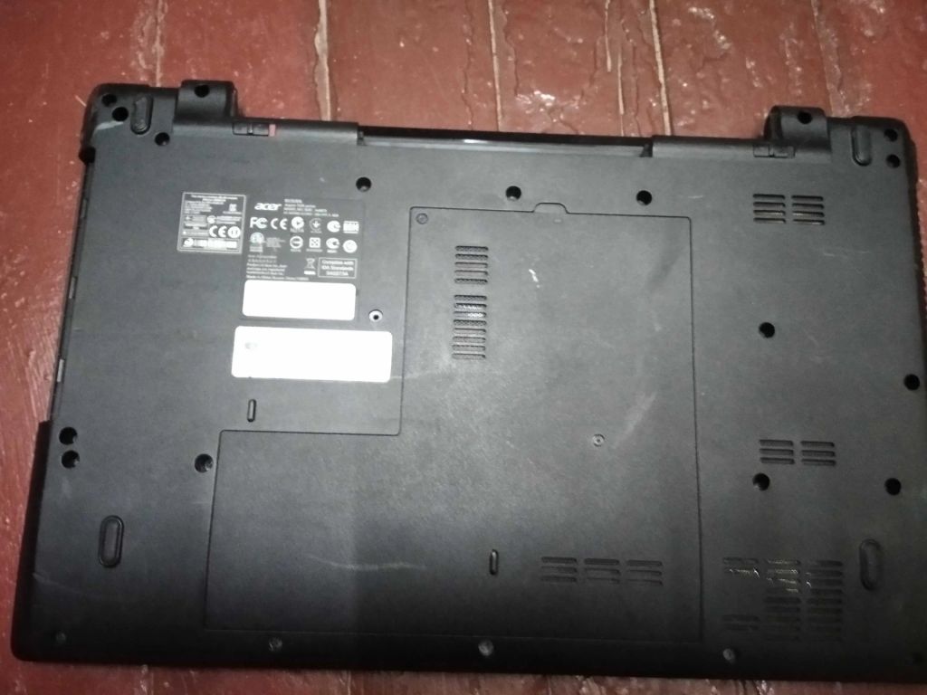 Корпус ноутбука Acer Aspire 7250G б.у. - фото фото фото 1