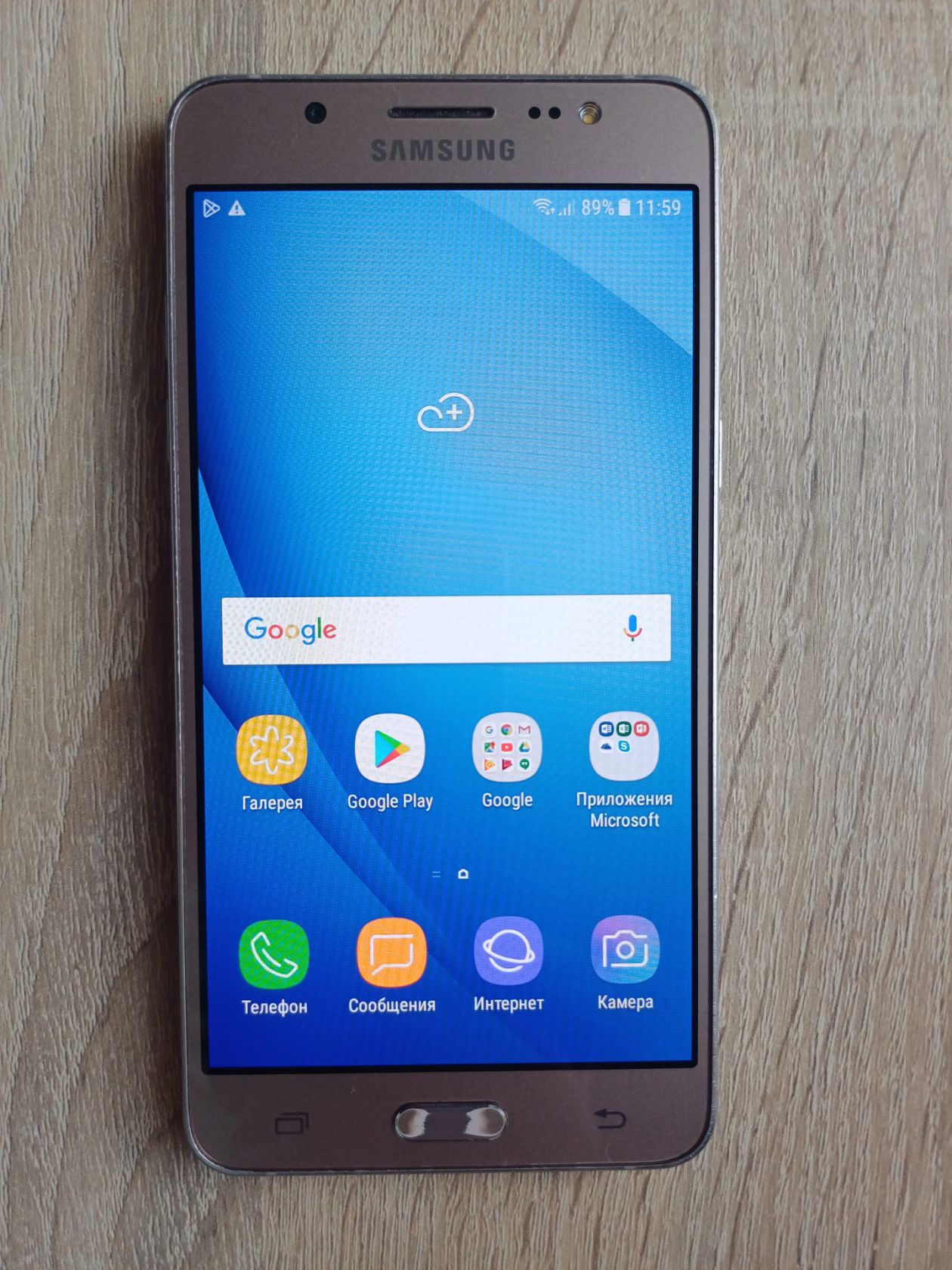 Телефон Samsung Galaxy J5 2016 16GB 2 SIM - фото фото фото 1
