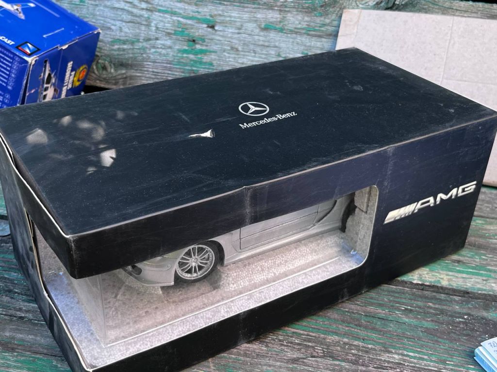 Mercedes Benz CLK-DTM AMG Cabrio by Kyosho 1:18 - фото фото фото 4
