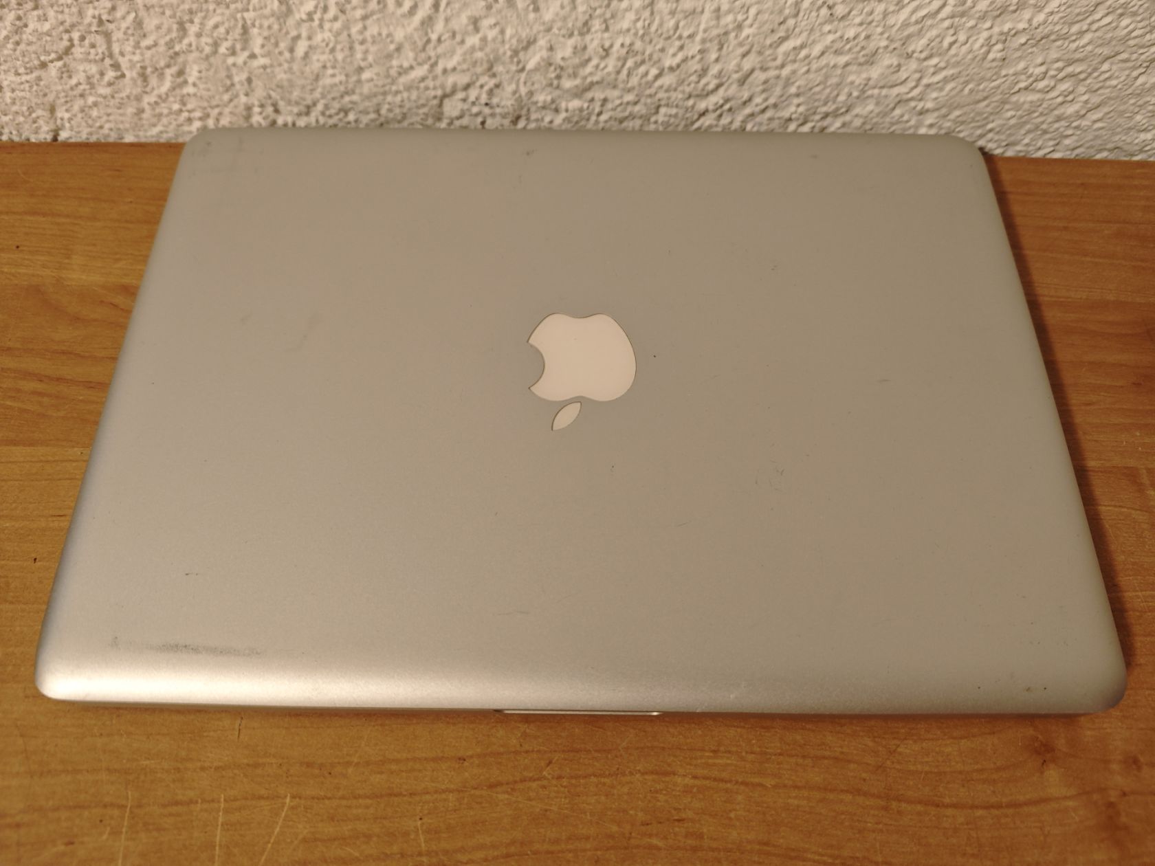 MacBook Pro 13.3" Intel Core P8700/DDR3 4Gb/SSD 250Gb/GF9400 - фото фото фото 1