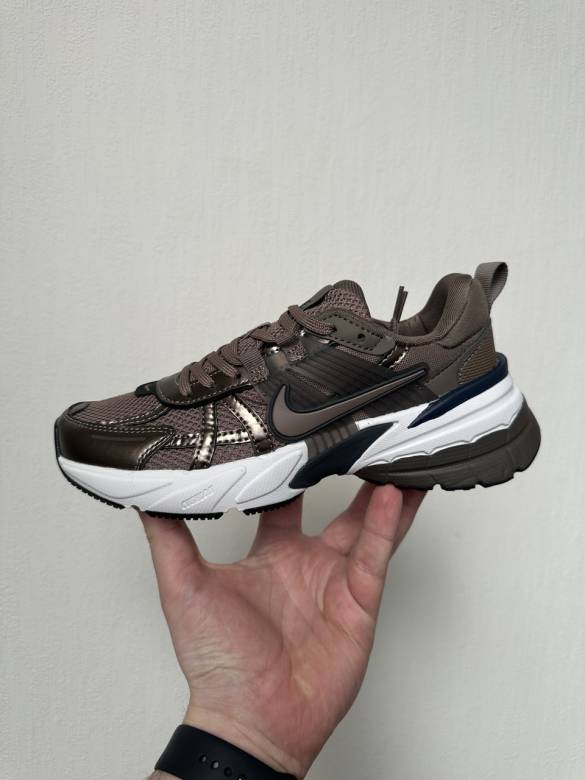 Nike V2K Runtekk Mink Brown 36 - фото фото фото 0