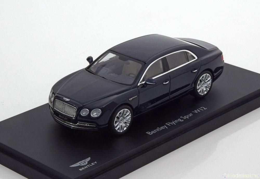 Kyosho 1:43 Bentley Flying Spur W12, dark saphire - фото фото фото 0
