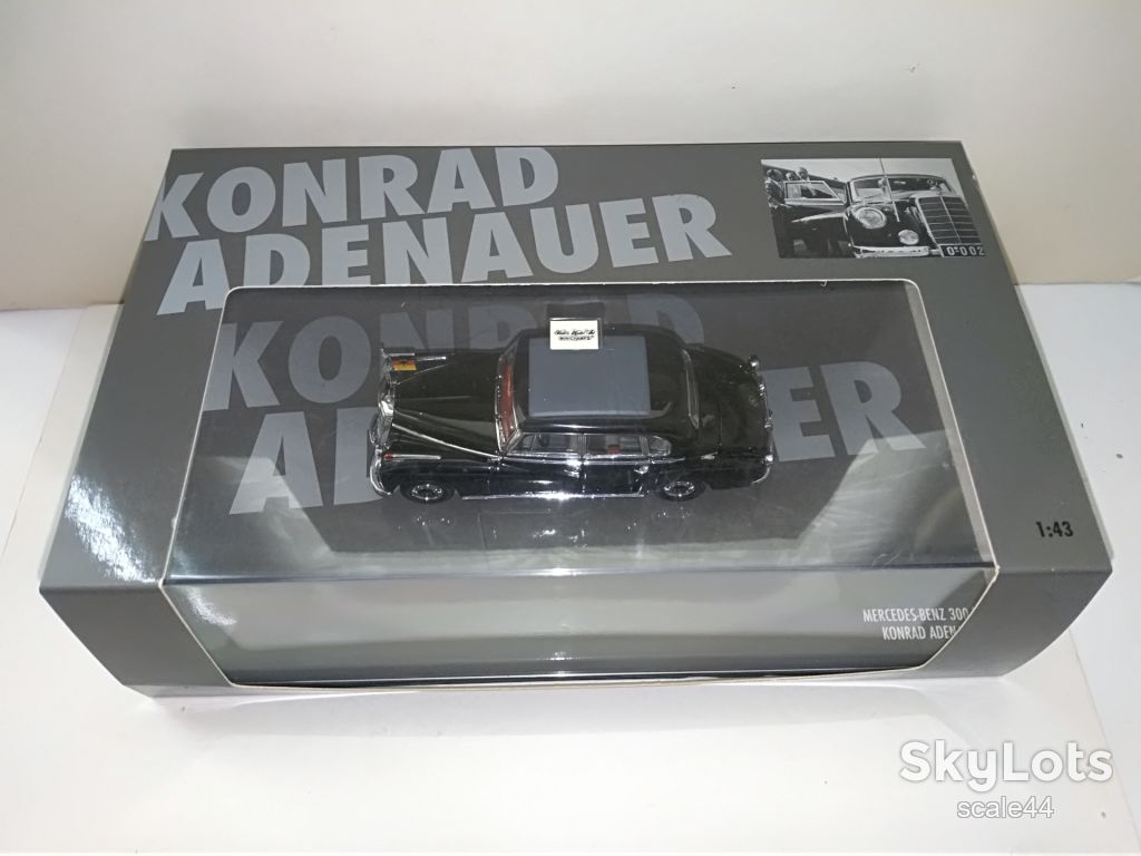 Mercedes-Benz 300B Konrad Adenauer 1955.Minichamps.1/43 - фото фото фото 0