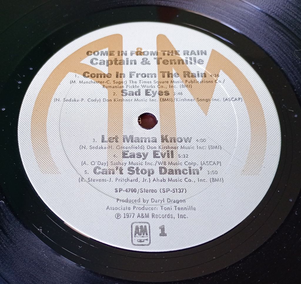CAPTAIN AND TENNILLE Come In From The Rain  LP VG+/EX- - фото фото фото 2