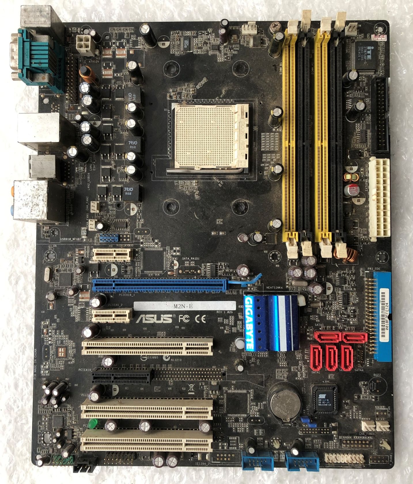 НЕРОБОЧА! Материнська плата  Asus M2N- E Socket  LGA AM2+/nForce 570 DDR2 - фото фото фото 0