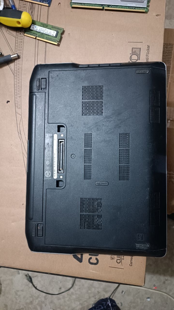 Ноутбук DELL Latitude E6220 i5 2520m рабочий Аукцион - фото фото фото 4