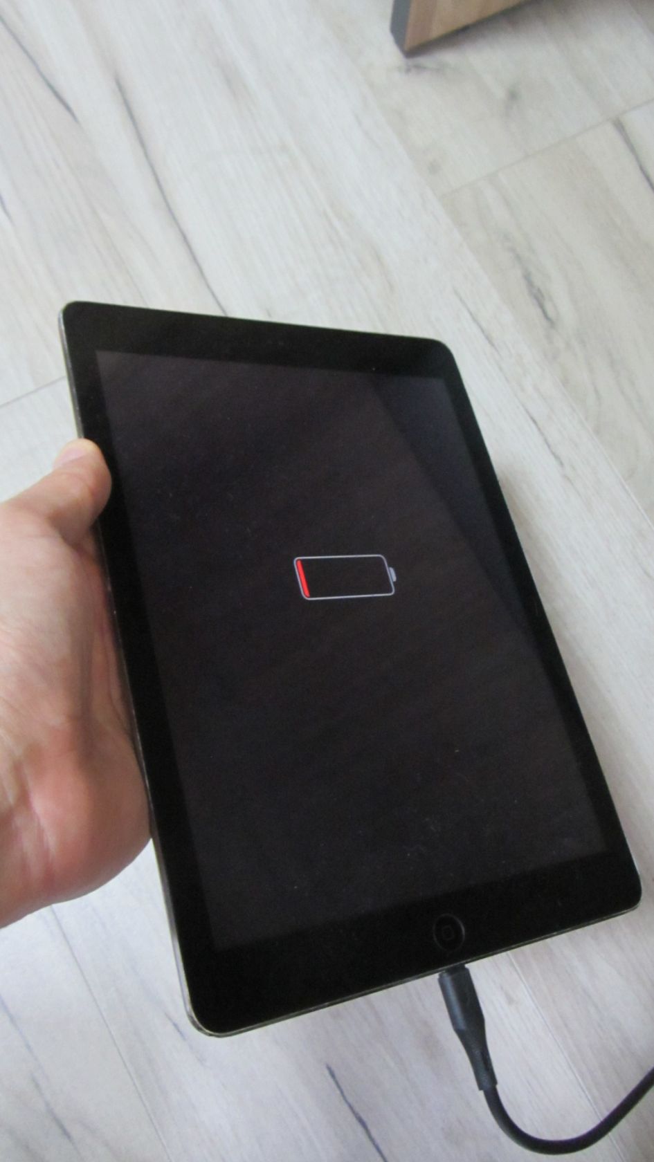 Apple iPad Air 1 128Gb Wi-fi+4G Black - фото фото фото 0