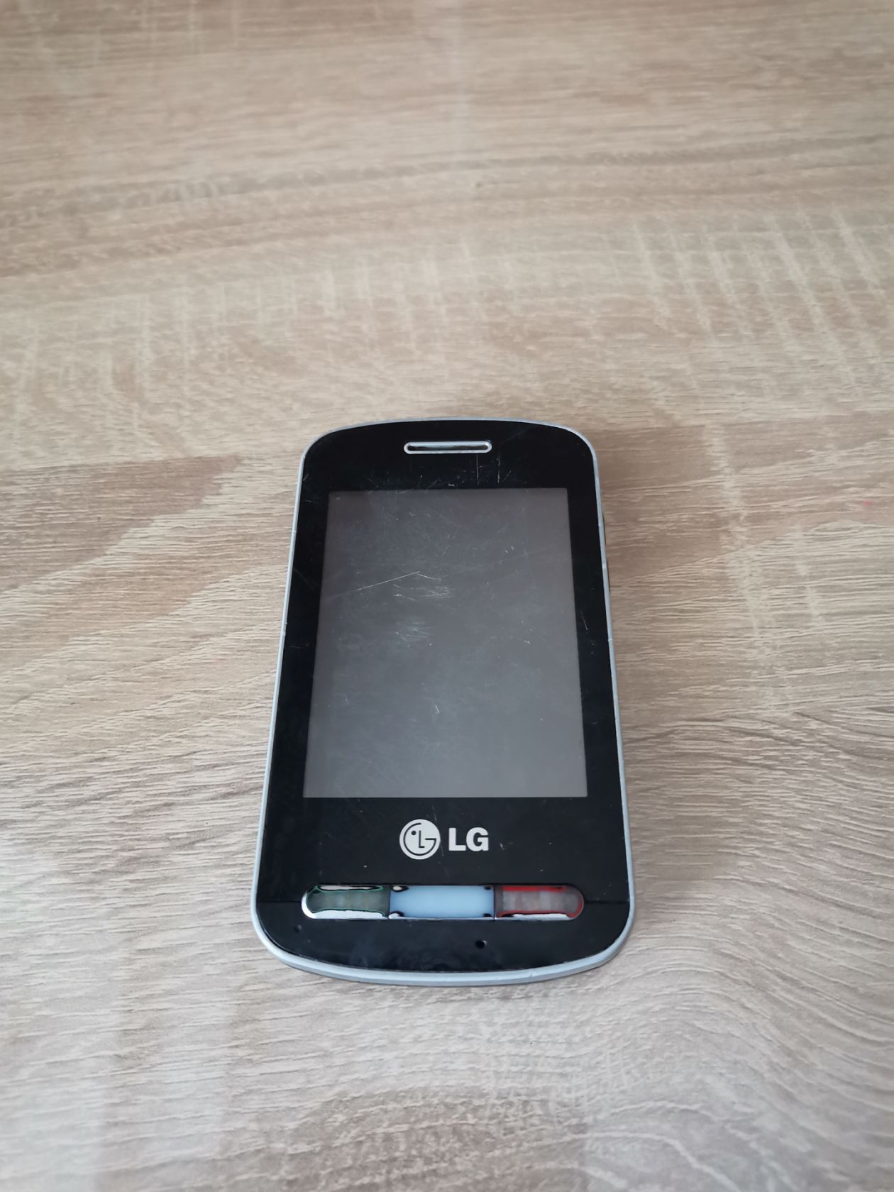 Телефон LG T315i - фото фото фото 0