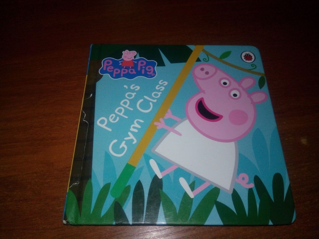 Peppa Pig PEPPA's Gym Class  (на английском) - фото фото фото 0