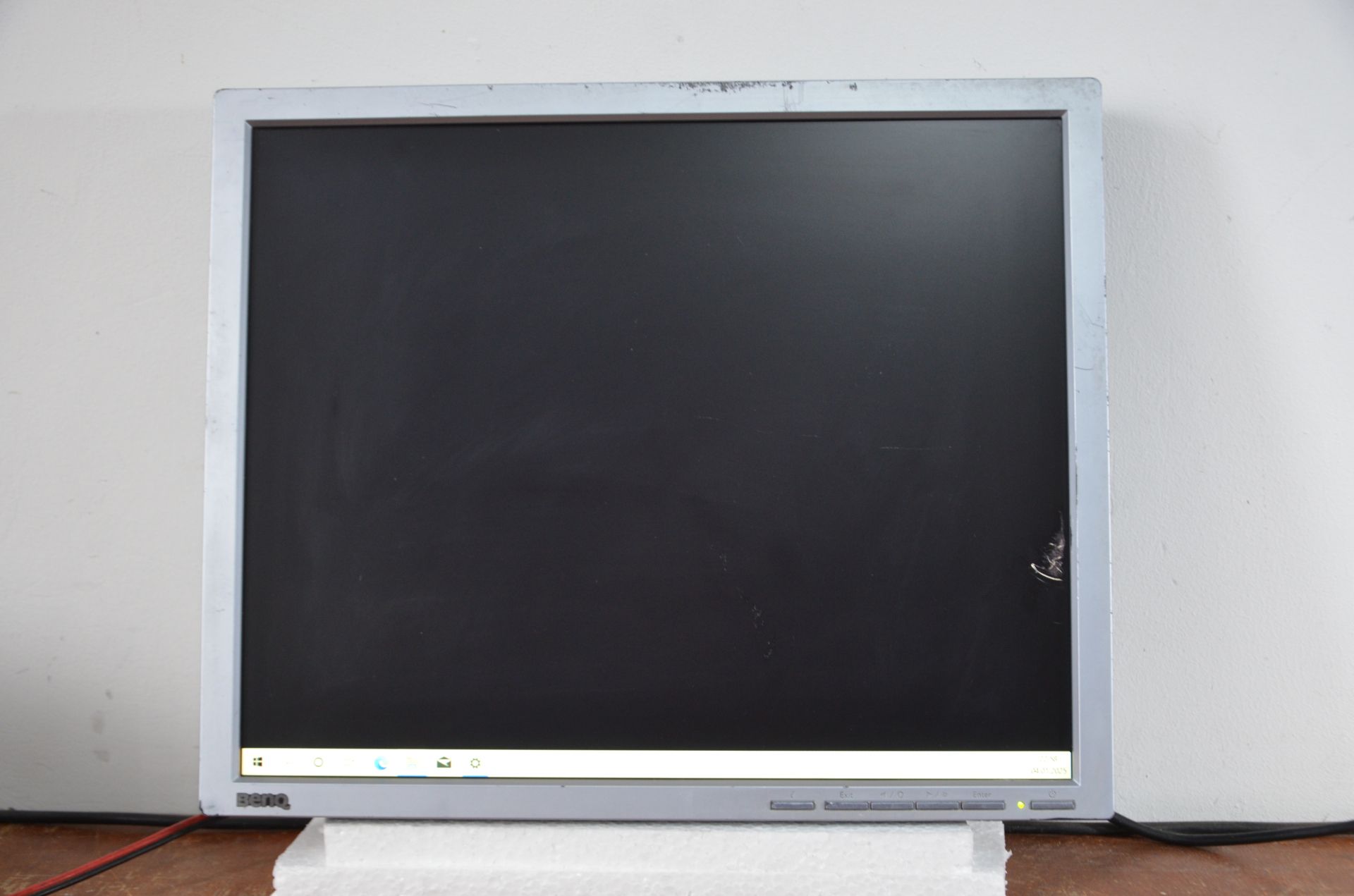 МОНІТОР TFT 19'' LCD Benq FP991 ! МегаSALE! - фото фото фото 4